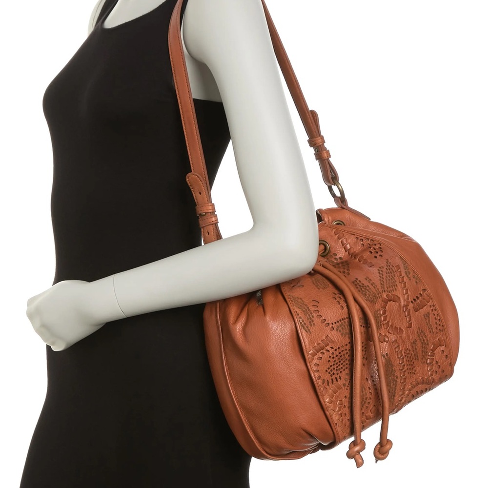 FRYE Vivian Leather Bucket Bag